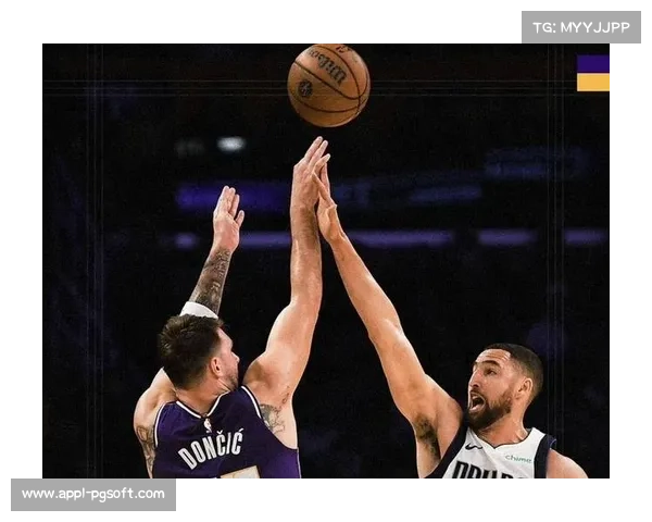 湖人里夫斯轰38分力克独行侠，浓眉复出贡献12+5+5