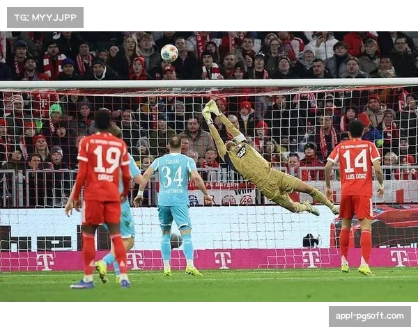 拜仁5-1横扫霍芬海姆，迪亚斯帽子戏法当选最佳